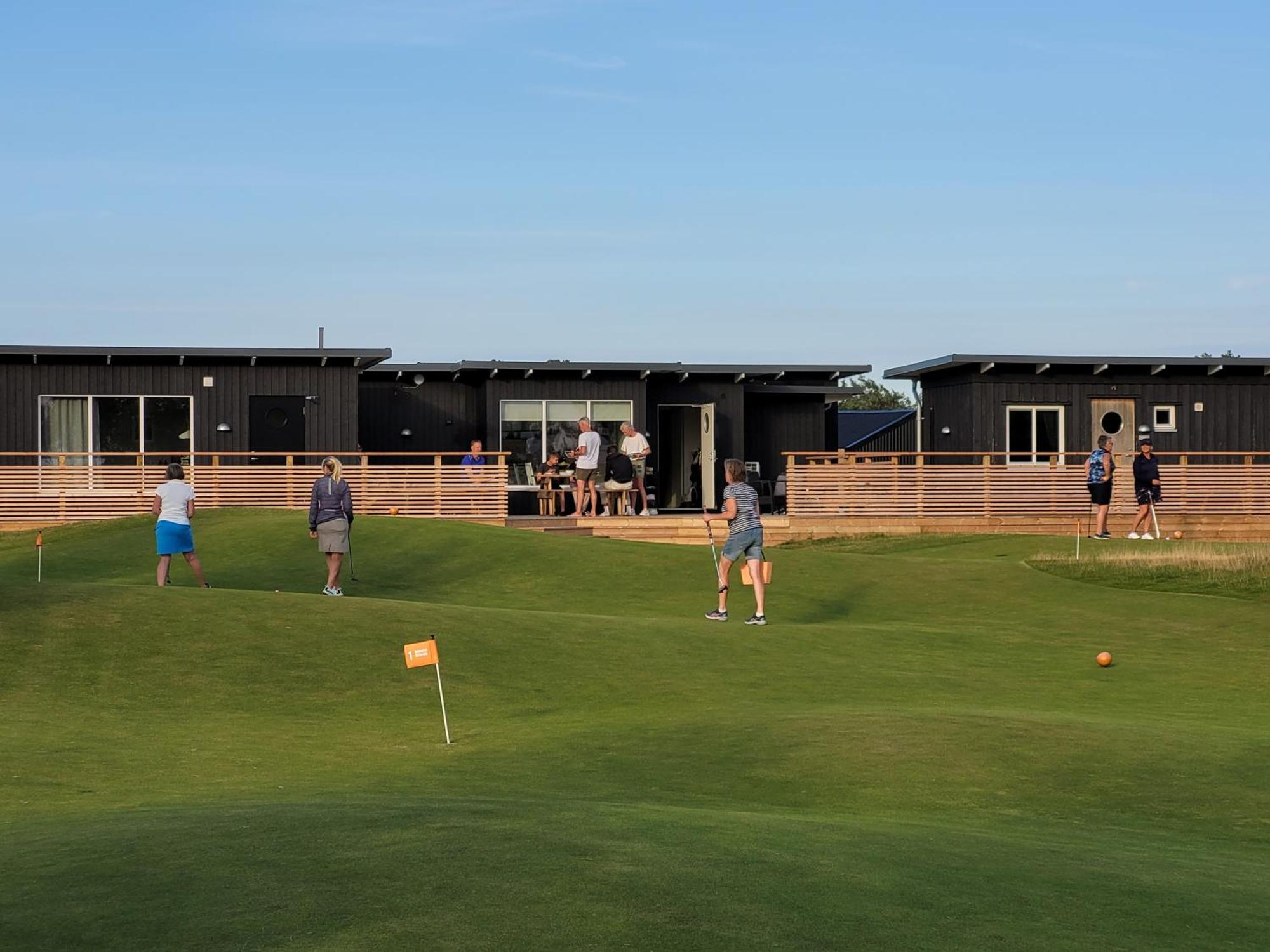 Halmstad Golfarena Stugor 外观 照片